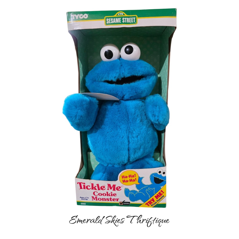 Vintage 1997 Tickle Me Cookie Monster Sesame Street TYCO‎ Laughing. **READ**